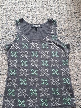 Arson Women's Charcoal Floral Scoop Neck Tank in Green & White